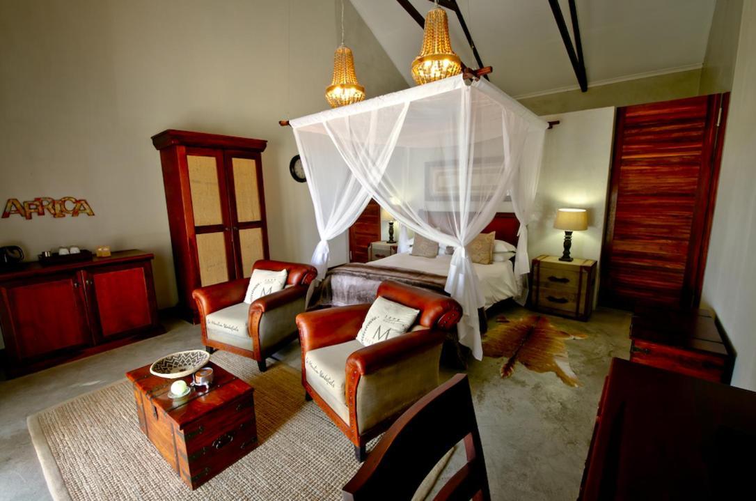 Otjiwa Safari Lodge Otjiwarongo Exteriör bild