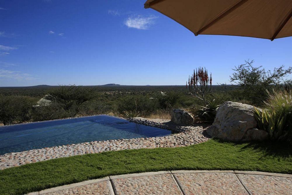 Otjiwa Safari Lodge Otjiwarongo Exteriör bild