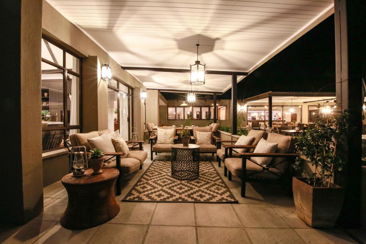 Otjiwa Safari Lodge Otjiwarongo Exteriör bild