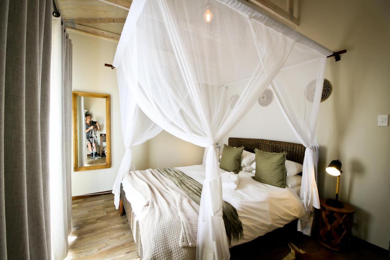 Otjiwa Safari Lodge Otjiwarongo Exteriör bild